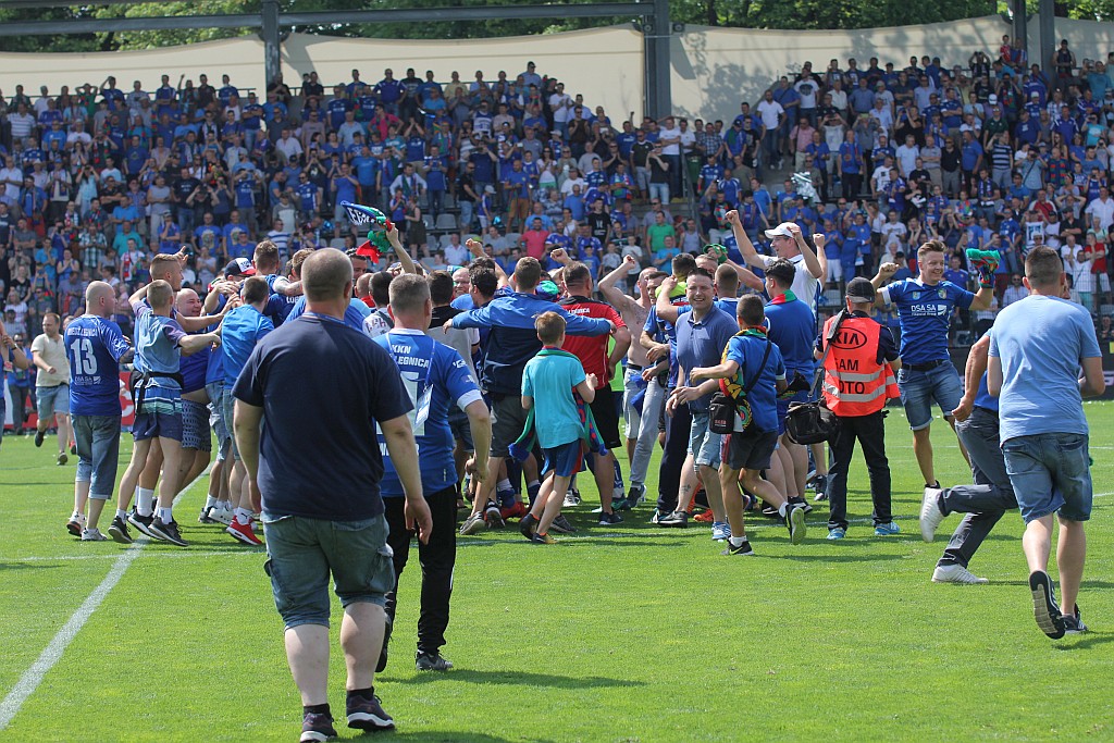 Miedź rozgromiła Chojniczankę i awansowała do ekstraklasy