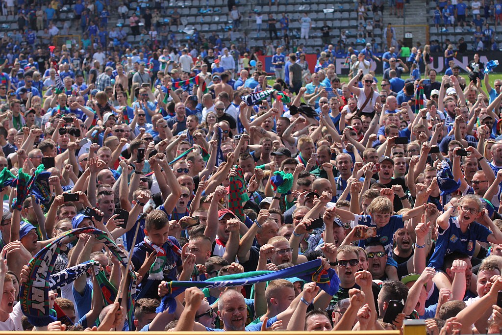 Miedź rozgromiła Chojniczankę i awansowała do ekstraklasy