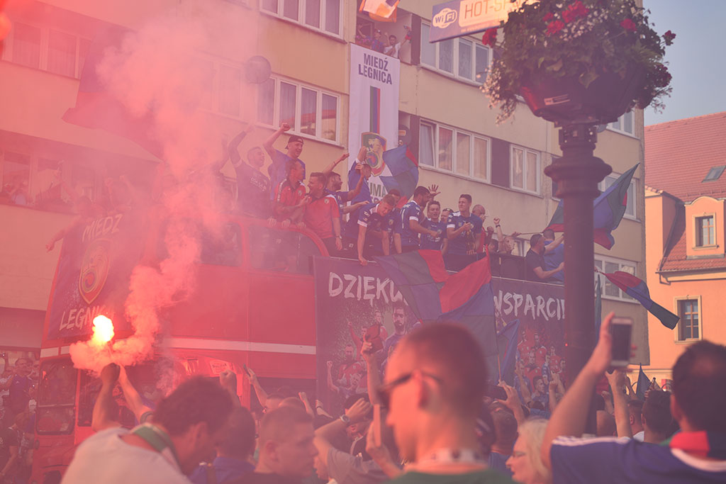 Tysiące kibiców świętowało w rynku awans do ekstraklasy