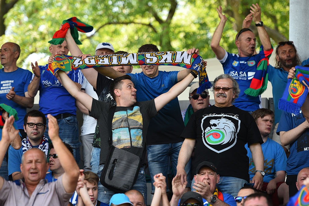 Piłkarska fiesta na trybunach. Jak kibicowaliście Miedzi