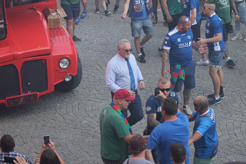 Tysiące kibiców świętowało w rynku awans do ekstraklasy - cz. 2