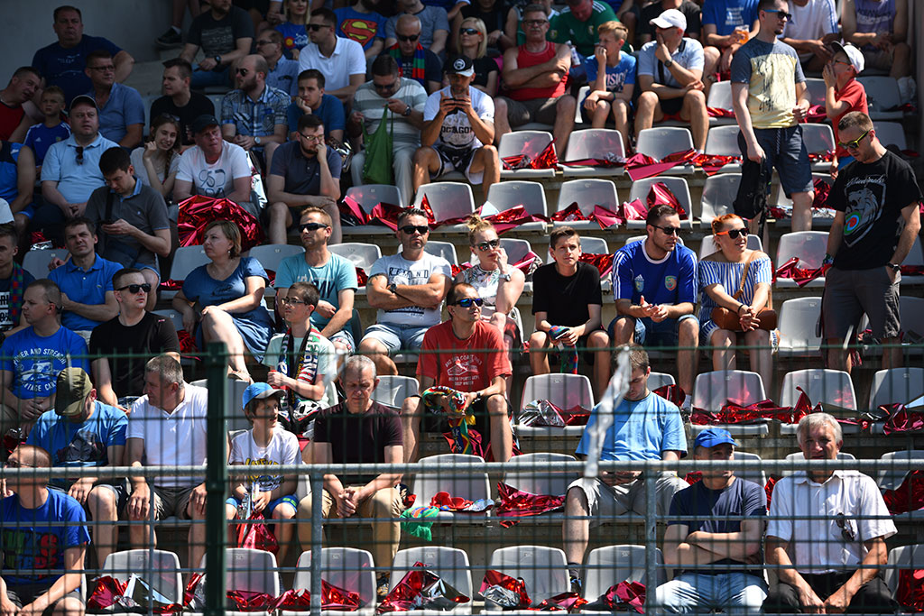 Piłkarska fiesta na trybunach. Jak kibicowaliście Miedzi