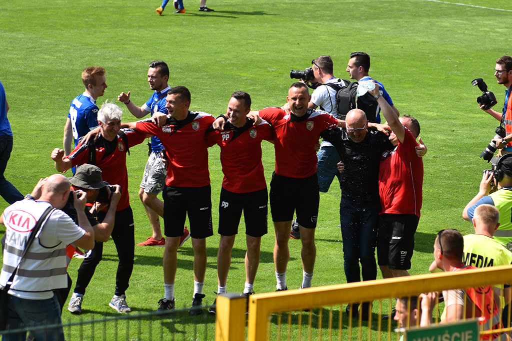 Wielkie zwycięstwo Miedzi i awans - kolejna porcja zdjęć