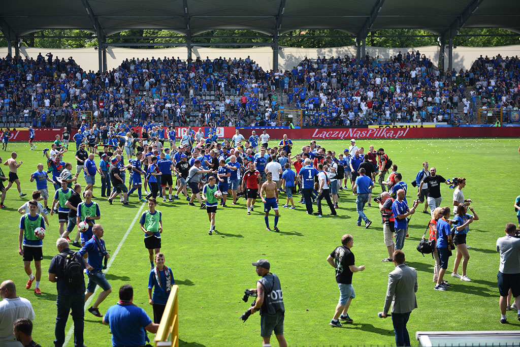 Wielkie zwycięstwo Miedzi i awans - kolejna porcja zdjęć