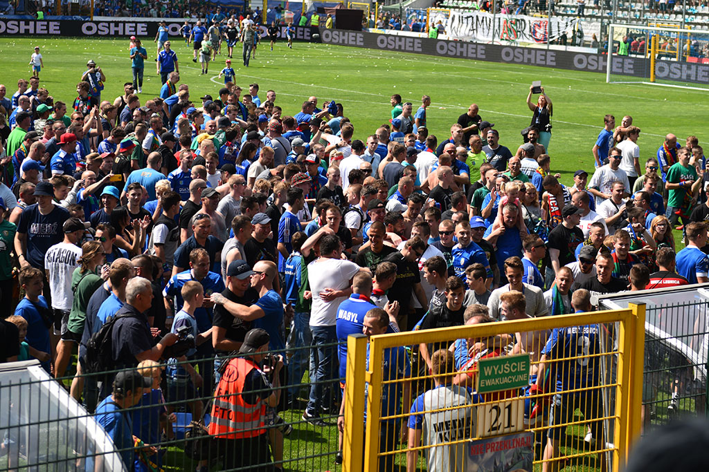Wielkie zwycięstwo Miedzi i awans - kolejna porcja zdjęć