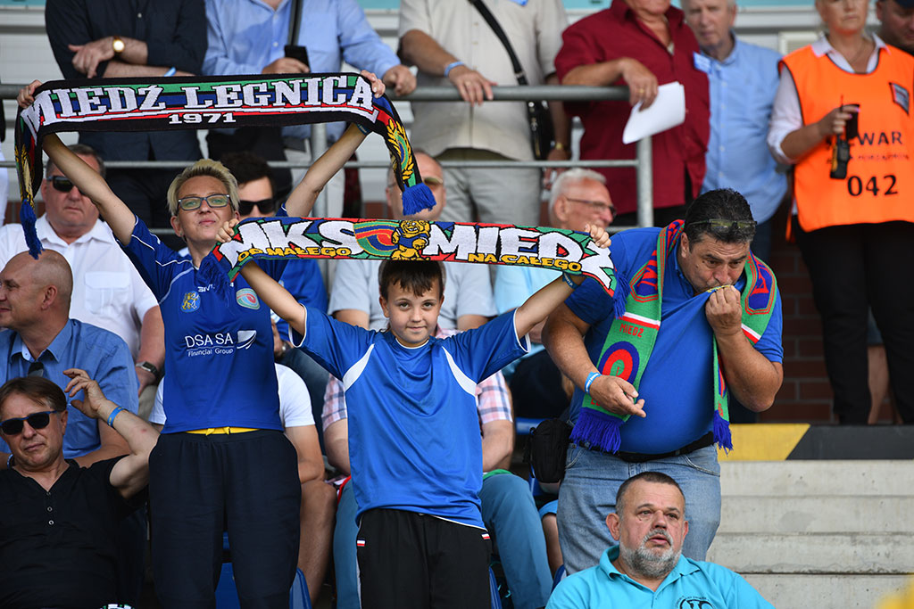 Piłkarska fiesta na trybunach. Jak kibicowaliście Miedzi