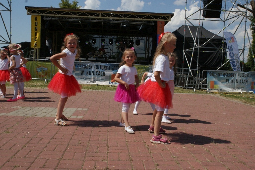 Majówka nad Jeziorem Kunickim przyciągnęła prawdziwe tłumy