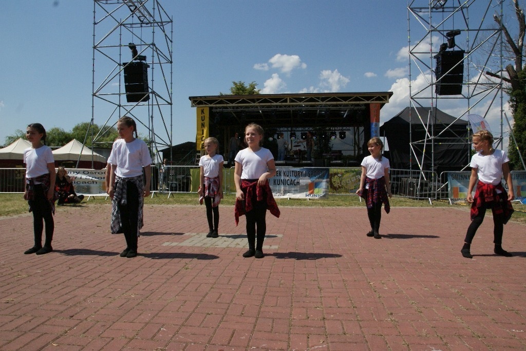 Majówka nad Jeziorem Kunickim przyciągnęła prawdziwe tłumy