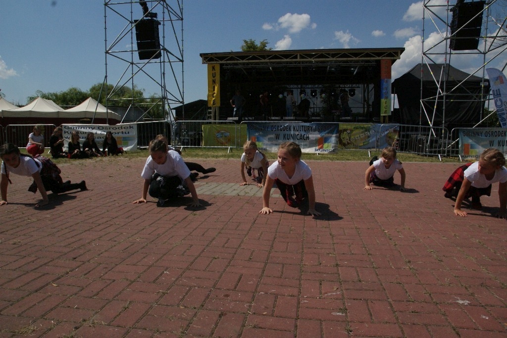 Majówka nad Jeziorem Kunickim przyciągnęła prawdziwe tłumy