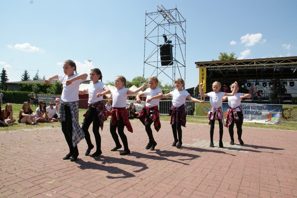 Majówka nad Jeziorem Kunickim przyciągnęła prawdziwe tłumy