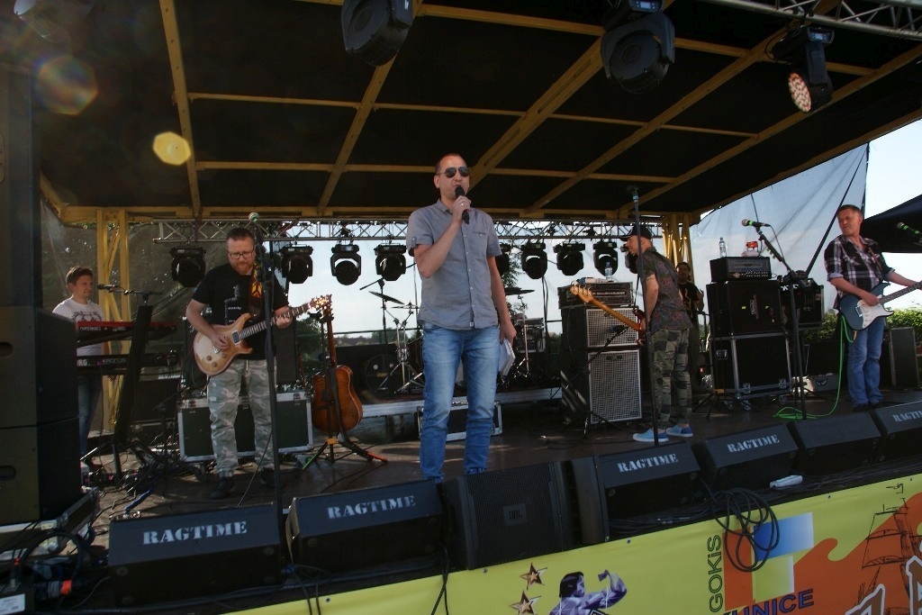 Majówka nad Jeziorem Kunickim przyciągnęła prawdziwe tłumy