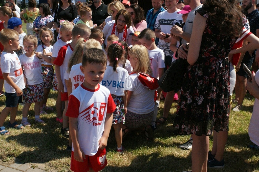 Majówka nad Jeziorem Kunickim przyciągnęła prawdziwe tłumy