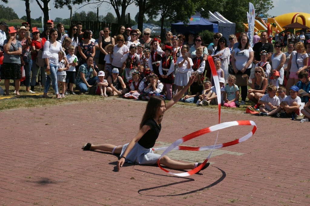 Majówka nad Jeziorem Kunickim przyciągnęła prawdziwe tłumy
