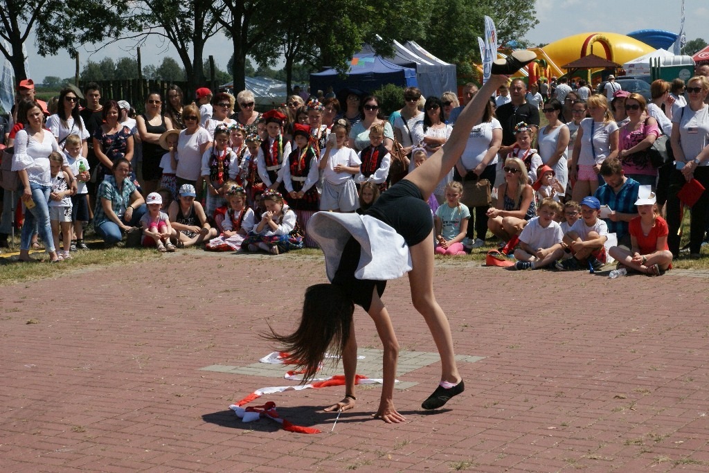 Majówka nad Jeziorem Kunickim przyciągnęła prawdziwe tłumy