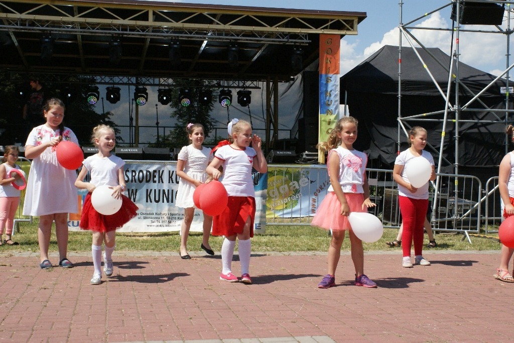 Majówka nad Jeziorem Kunickim przyciągnęła prawdziwe tłumy
