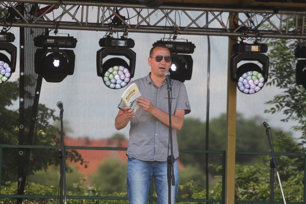 Majówka nad Jeziorem Kunickim przyciągnęła prawdziwe tłumy