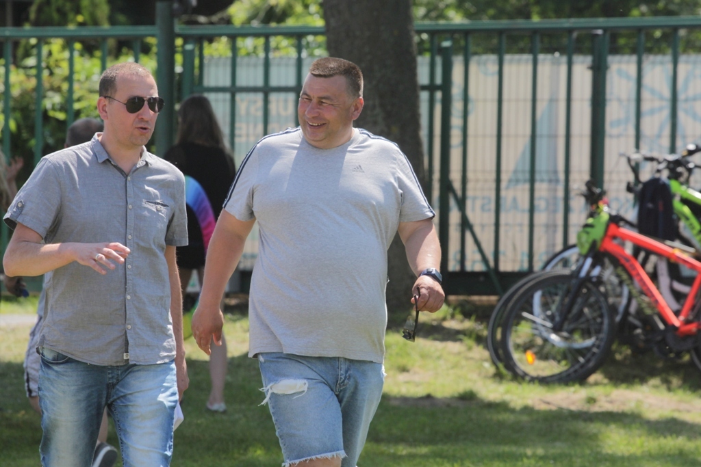 Majówka nad Jeziorem Kunickim przyciągnęła prawdziwe tłumy