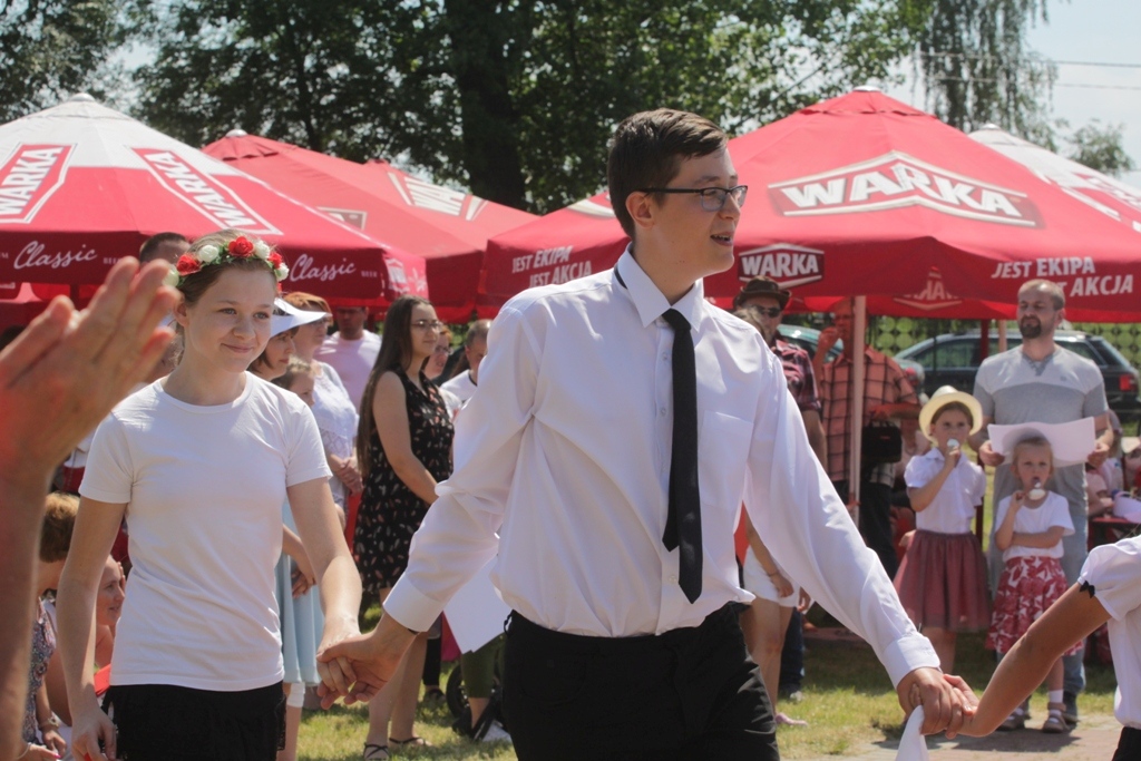 Majówka nad Jeziorem Kunickim przyciągnęła prawdziwe tłumy