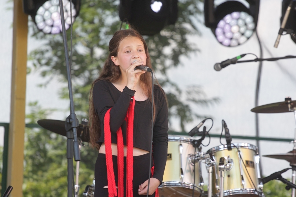 Majówka nad Jeziorem Kunickim przyciągnęła prawdziwe tłumy