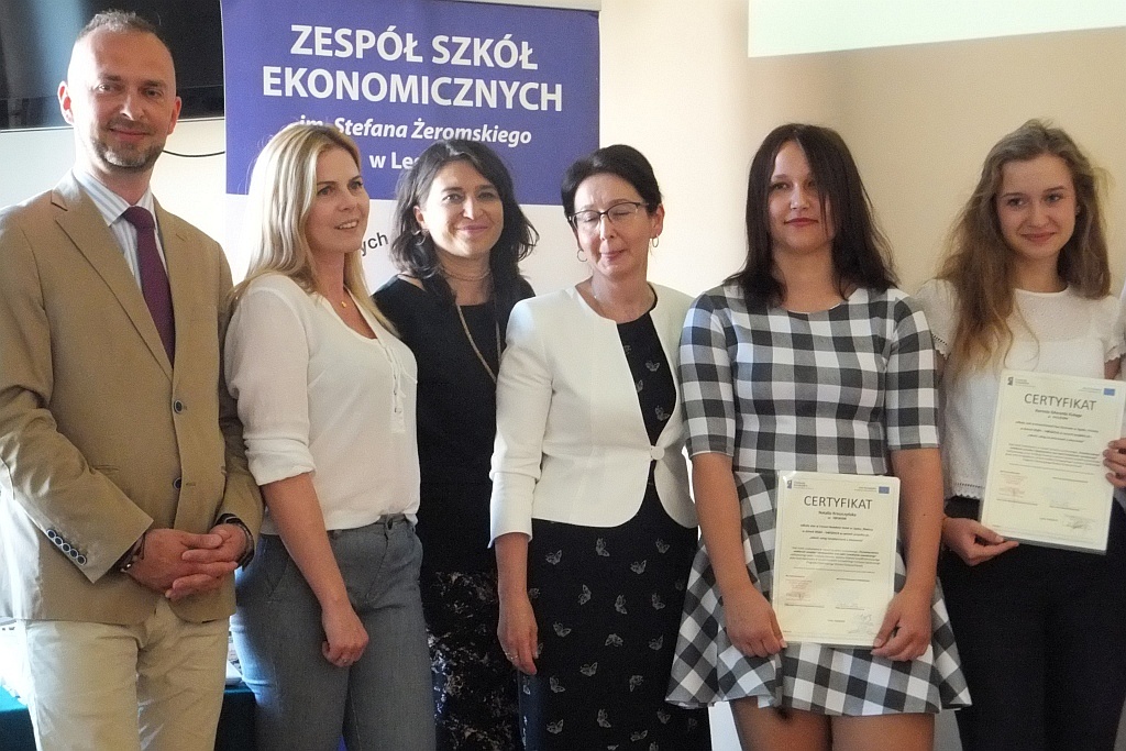 W „Ekonomie” odebrali certyfikaty z odbytego w Lipsku stażu