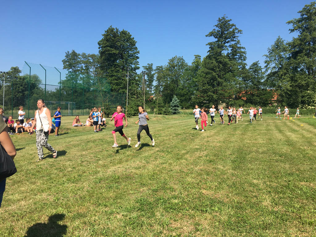 W Rui odbyły się biegi przełajowe dla uczniów z całego powiatu
