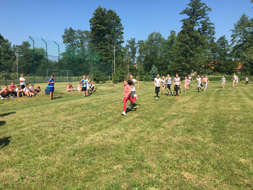 W Rui odbyły się biegi przełajowe dla uczniów z całego powiatu