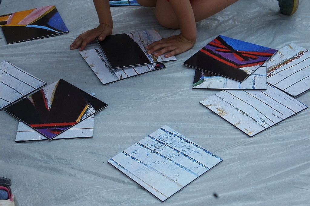 „Artystyczne puzzle” powstawały na legnickim rynku