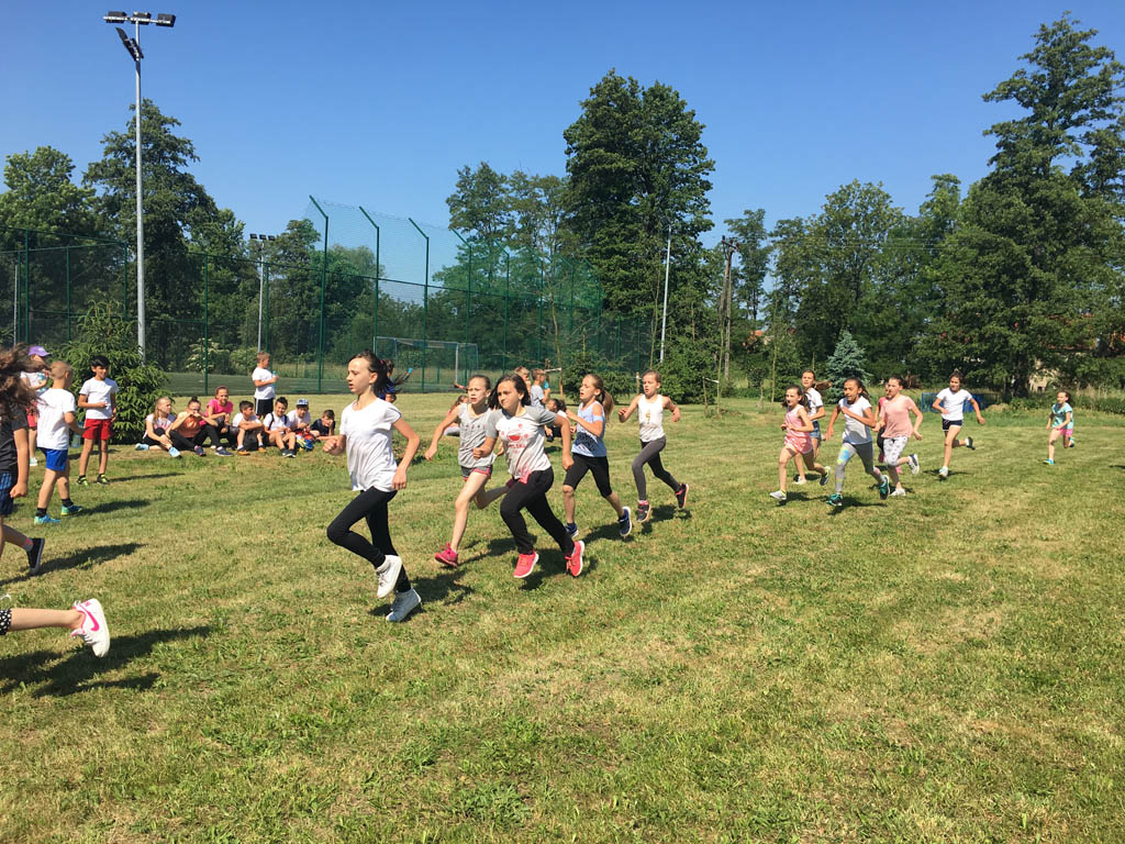 W Rui odbyły się biegi przełajowe dla uczniów z całego powiatu