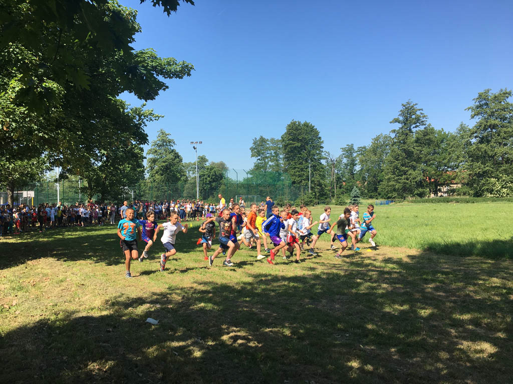 W Rui odbyły się biegi przełajowe dla uczniów z całego powiatu