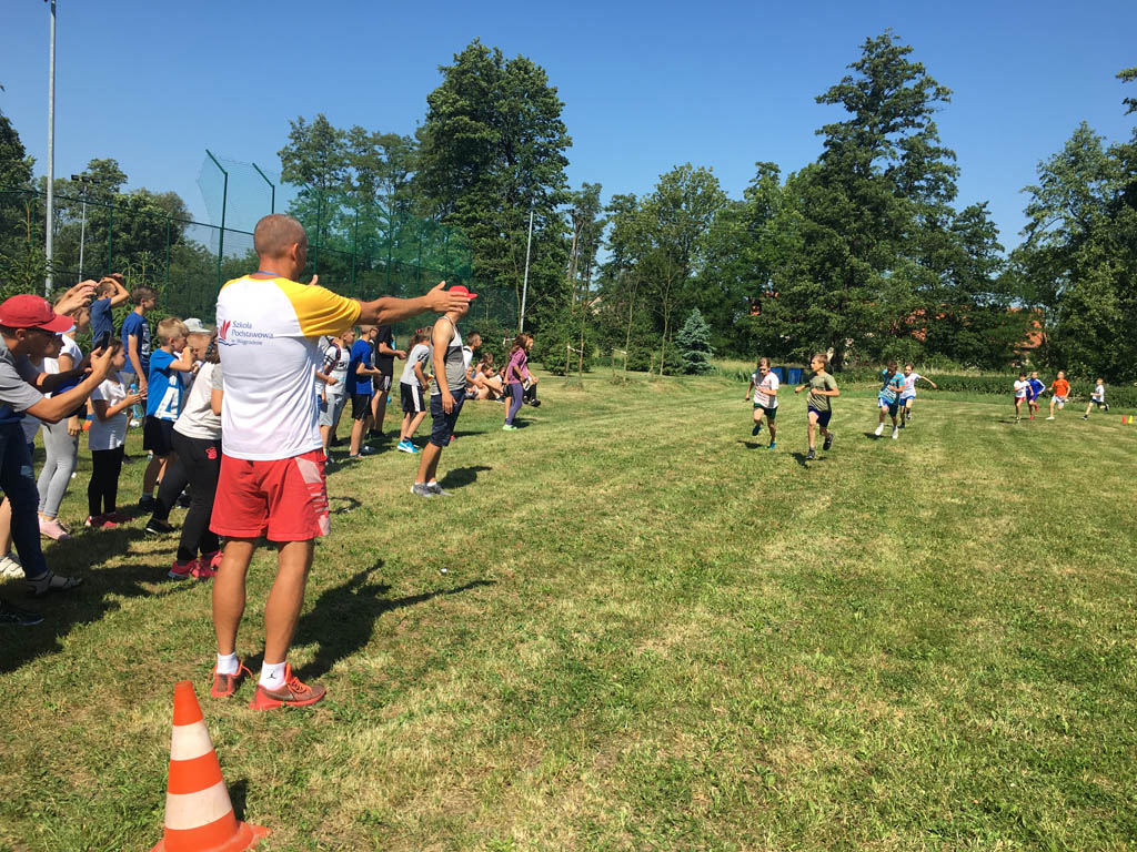 W Rui odbyły się biegi przełajowe dla uczniów z całego powiatu