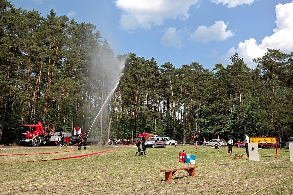 W Jaroszówce odbyły się zawody OSP z gminy Chojnów