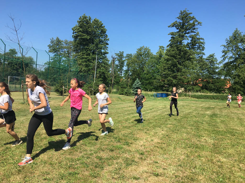W Rui odbyły się biegi przełajowe dla uczniów z całego powiatu