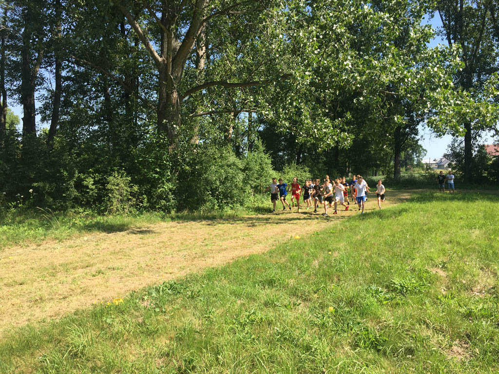 W Rui odbyły się biegi przełajowe dla uczniów z całego powiatu