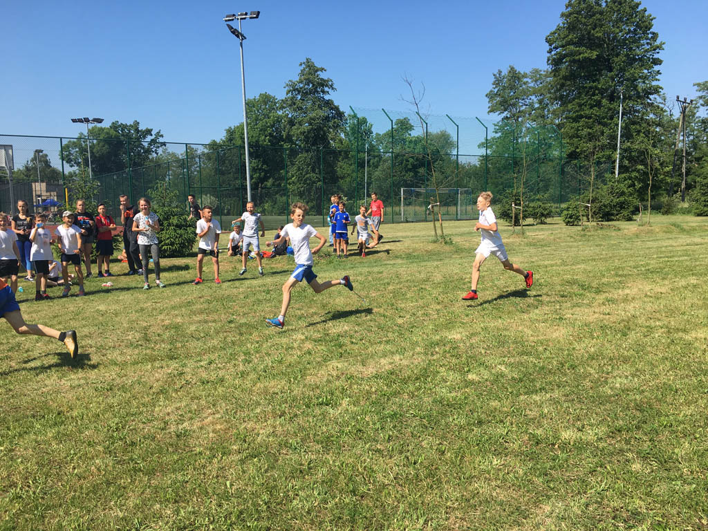 W Rui odbyły się biegi przełajowe dla uczniów z całego powiatu