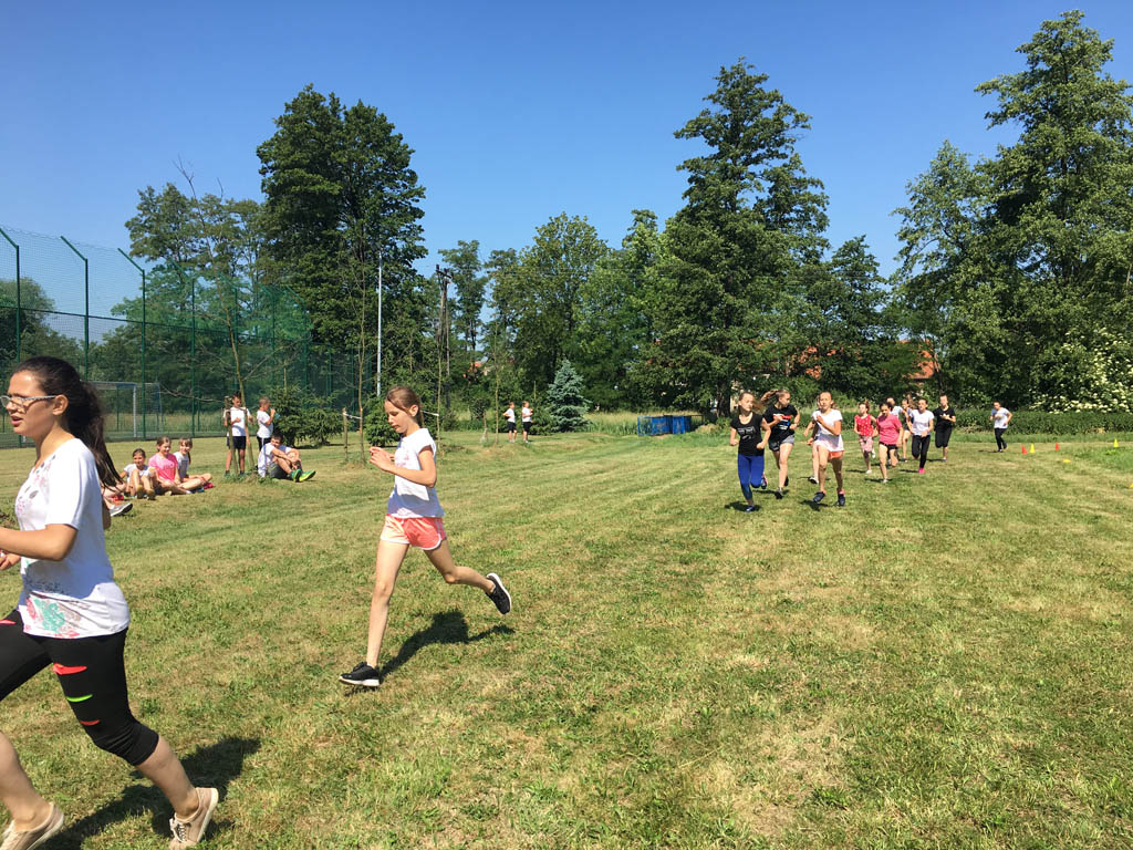 W Rui odbyły się biegi przełajowe dla uczniów z całego powiatu