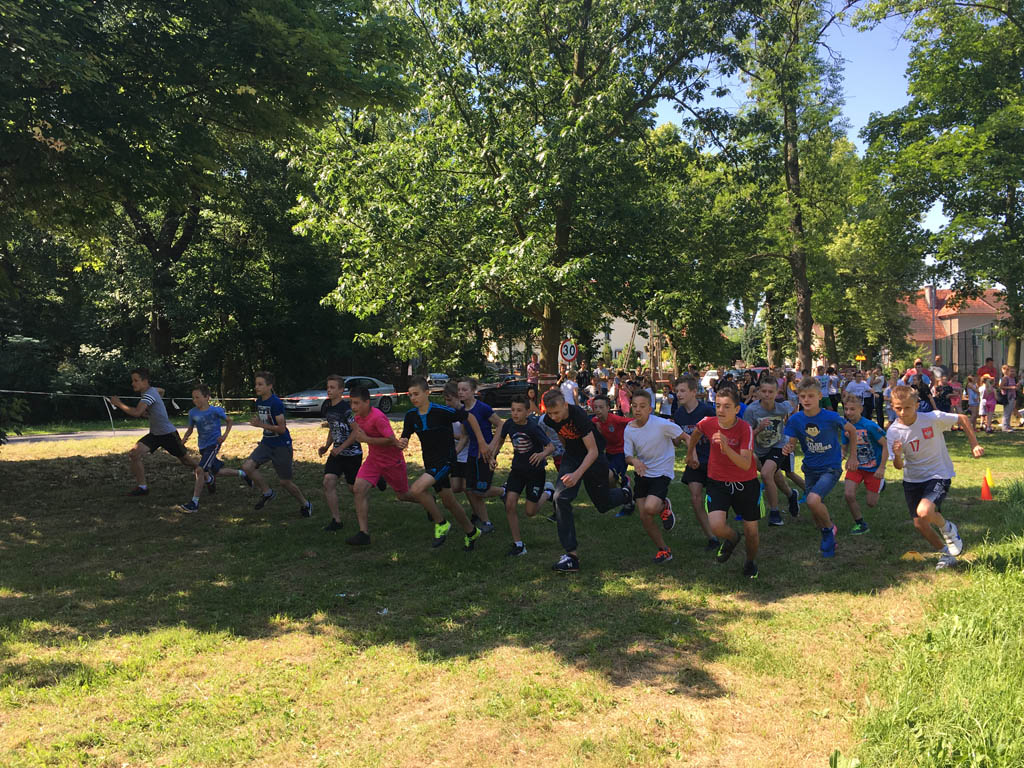 W Rui odbyły się biegi przełajowe dla uczniów z całego powiatu