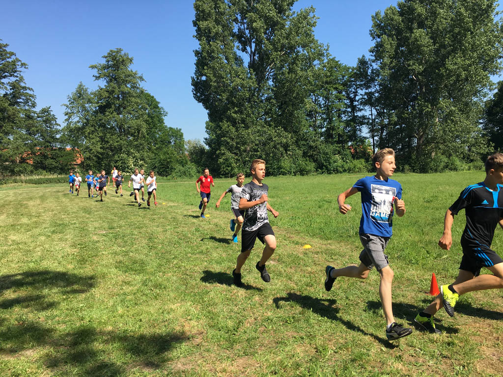 W Rui odbyły się biegi przełajowe dla uczniów z całego powiatu