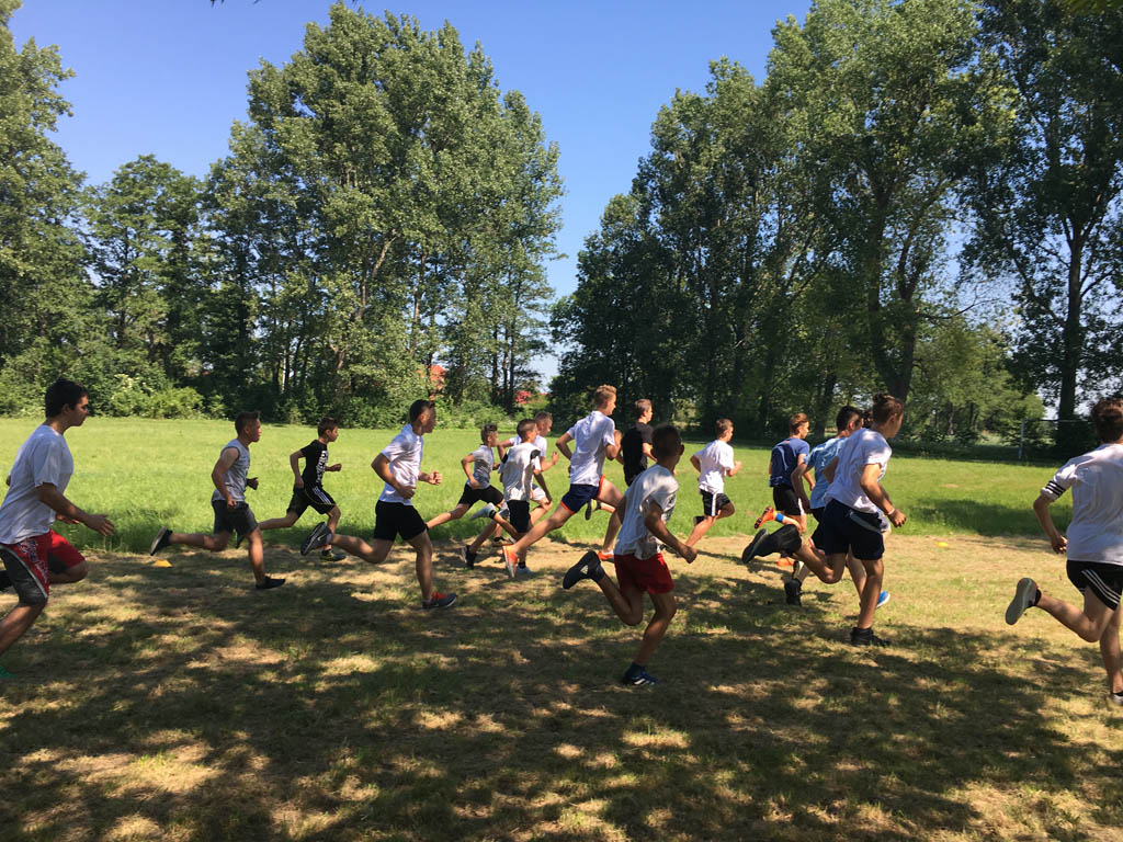 W Rui odbyły się biegi przełajowe dla uczniów z całego powiatu