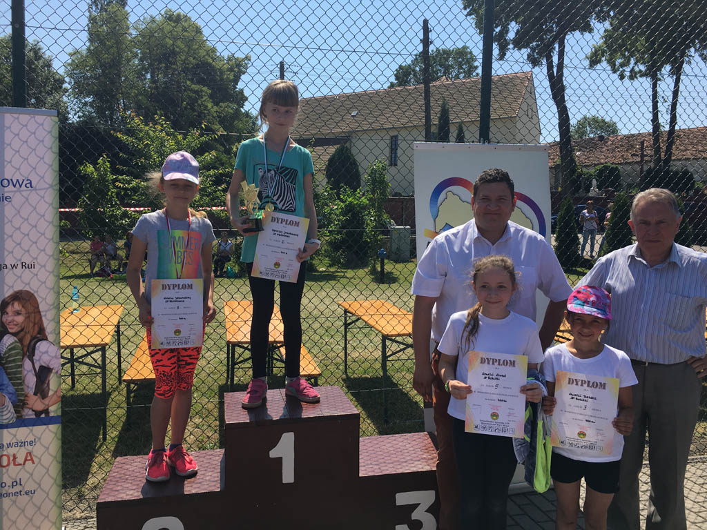 W Rui odbyły się biegi przełajowe dla uczniów z całego powiatu
