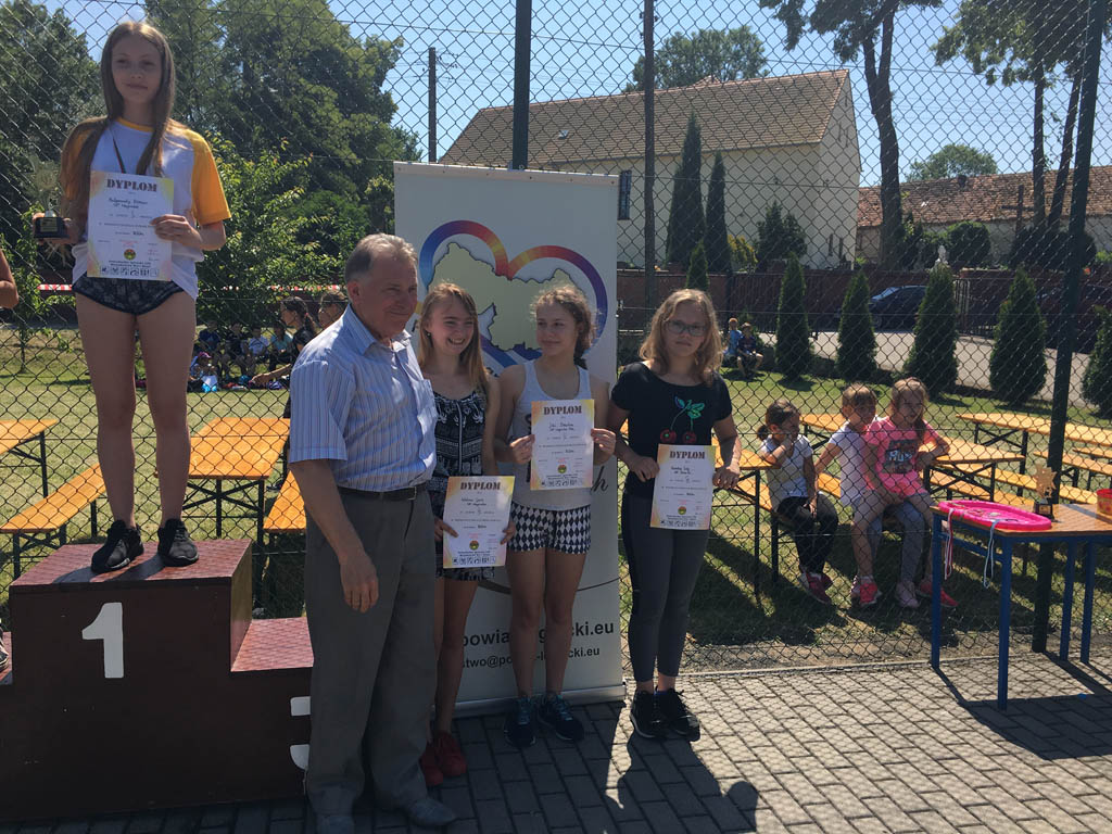 W Rui odbyły się biegi przełajowe dla uczniów z całego powiatu