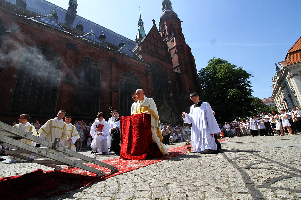 Procesji Bożego Ciała w Legnica - nasza fotorelacja