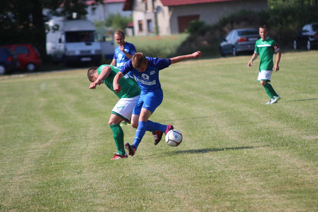 Mewa Kunice pewnie wygrała na wyjeździe z Parkiem Targoszyn