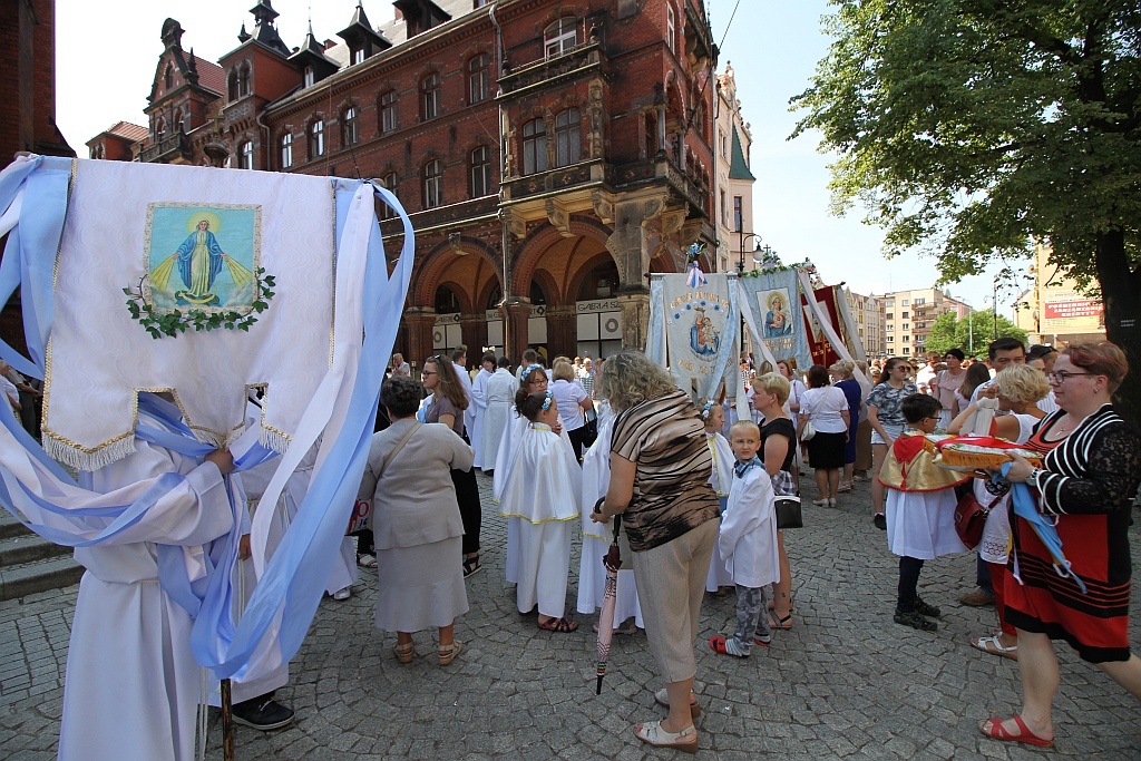 Procesji Bożego Ciała w Legnica - nasza fotorelacja