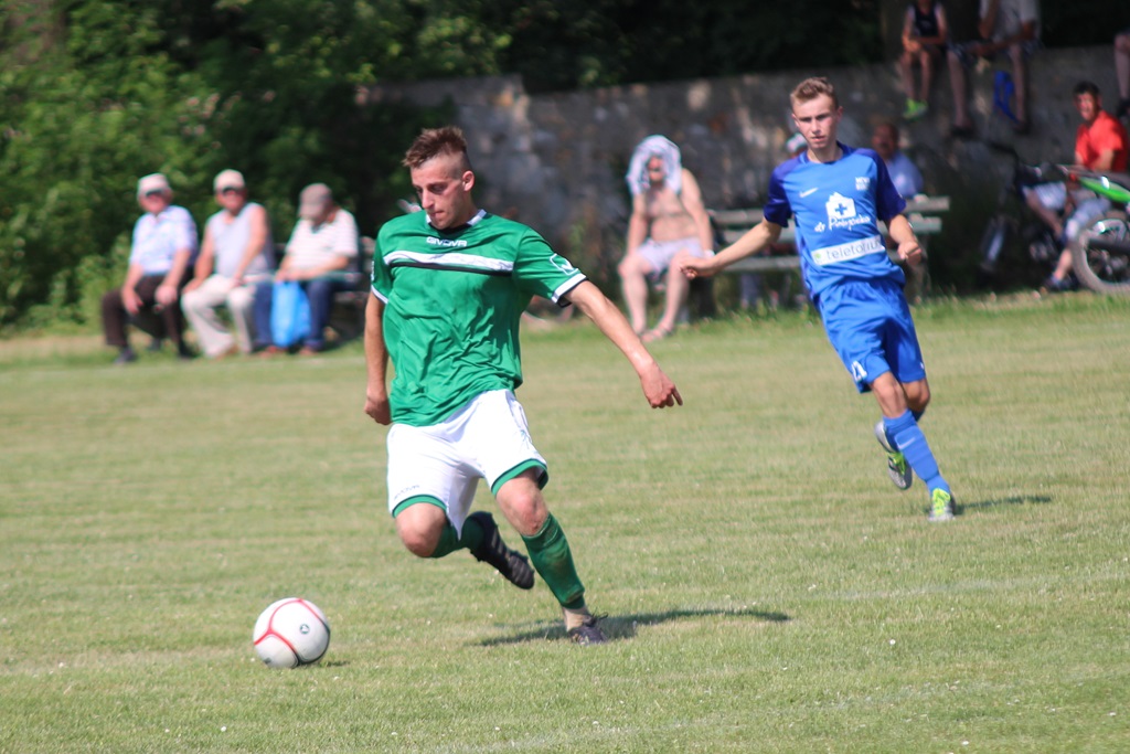 Mewa Kunice pewnie wygrała na wyjeździe z Parkiem Targoszyn