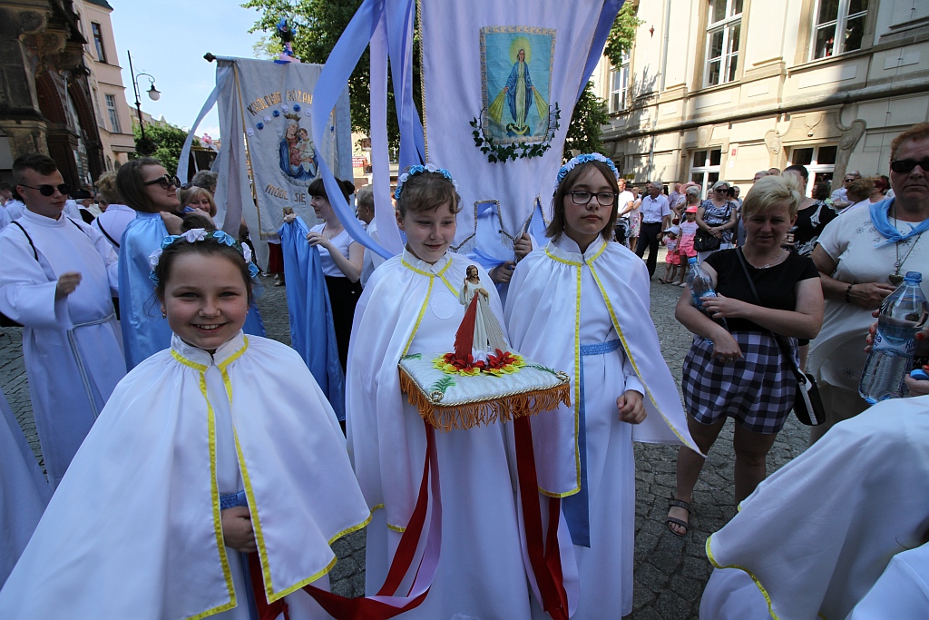 Procesji Bożego Ciała w Legnica - nasza fotorelacja