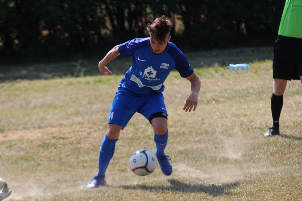 Mewa Kunice pewnie wygrała na wyjeździe z Parkiem Targoszyn