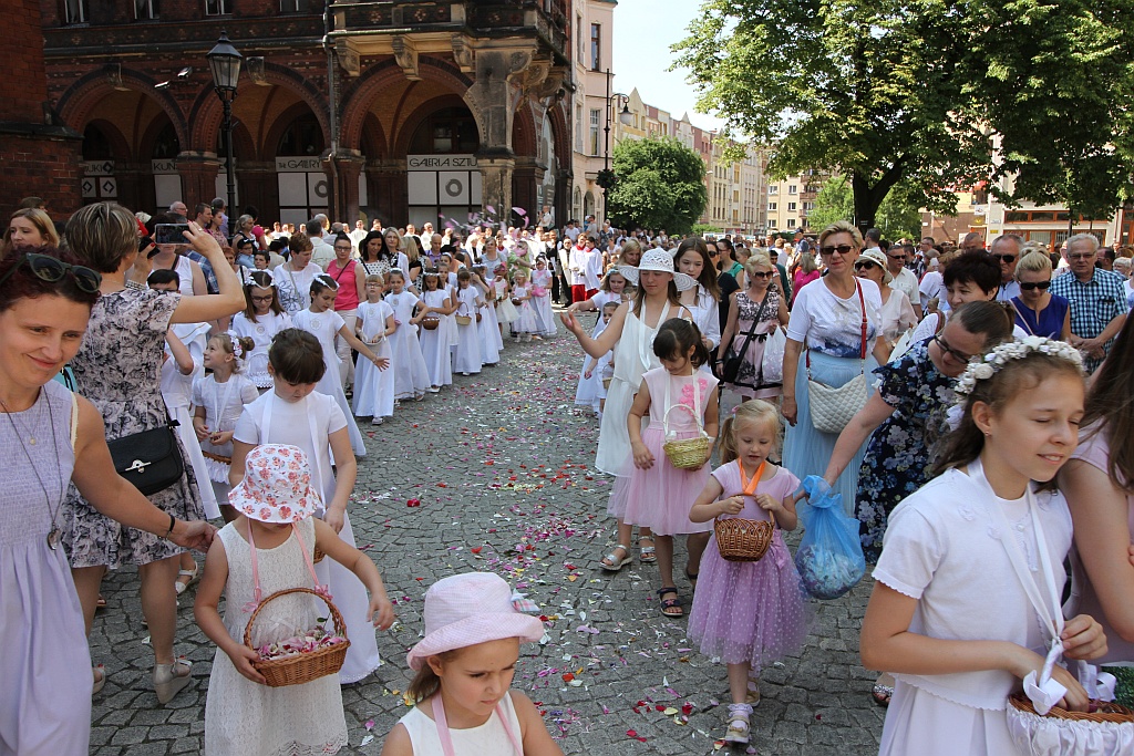 Procesji Bożego Ciała w Legnica - nasza fotorelacja