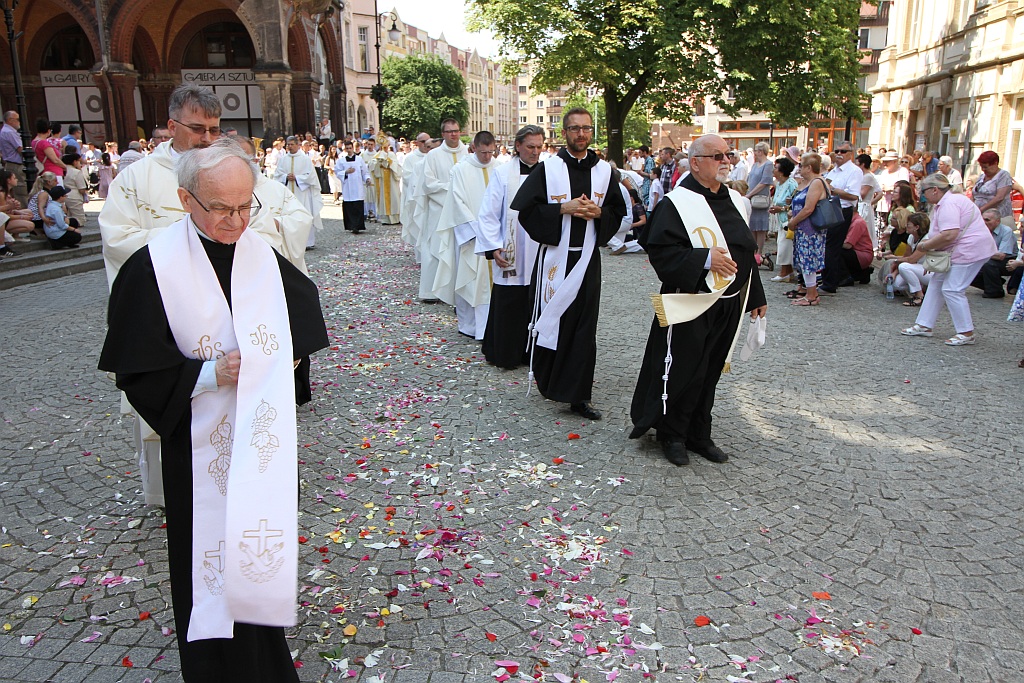 Procesji Bożego Ciała w Legnica - nasza fotorelacja