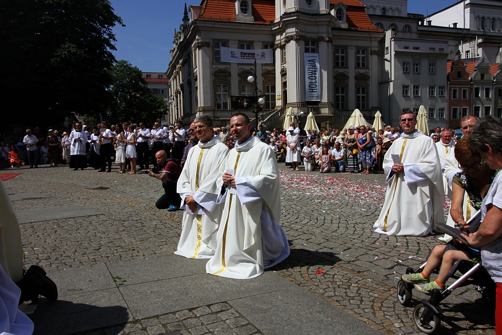 Procesji Bożego Ciała w Legnica - nasza fotorelacja