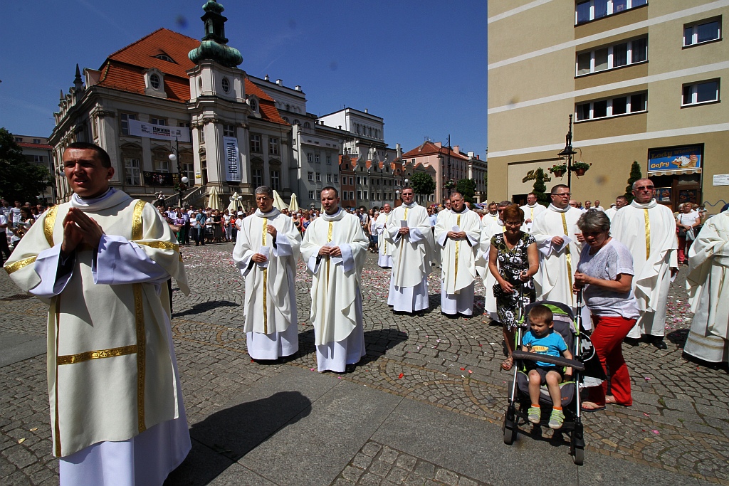 Procesji Bożego Ciała w Legnica - nasza fotorelacja